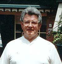 doc_livingston_t.jpg (7598 bytes)